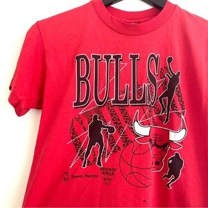 Vintage 90s Chicago Bulls Red Graphic T-Shirt